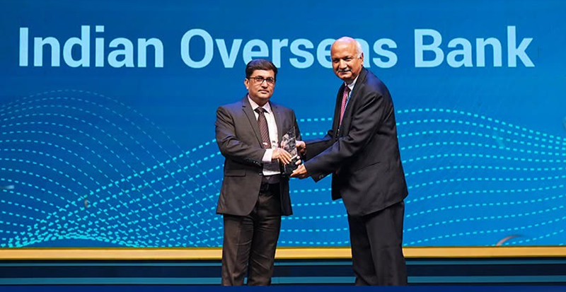 A proud milestone:  Indian Overseas Bank gets best data quality award